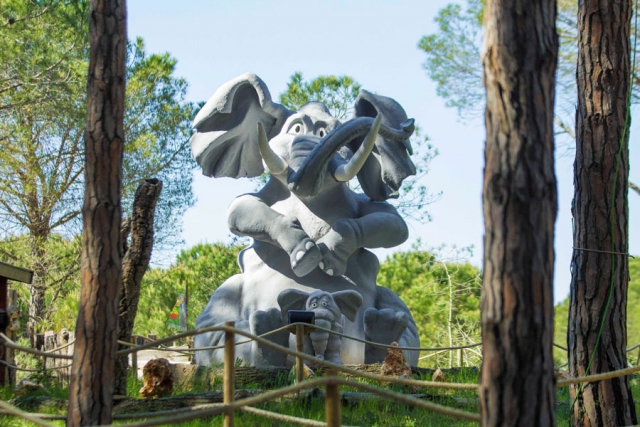  Elefante mascotte 